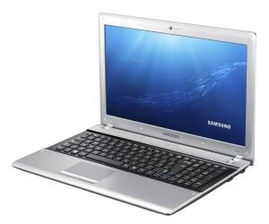 Notebook Samsung  RV518 15.6 Inch Anti-Reflective HD cu procesor INTEL Core i3  2310M 2.1 GHz, 3 GB DDR3, 320 GB 5400 rpm, Intel HD Graphics 3000, FreeDos, Silver, NP-RV518-A03RO