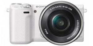 Camera foto Sony NEX-5R White + obiectiv SEL 16-50mm, 16.1 MP Exmor APS HD CMOS sensor