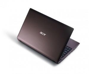 Laptop Acer Aspire 5736Z-453G25Mncc cu procesor Intel Pentium Dual Core T4500 2.3GHz 3GB 250GB Linux LX.R7Y0C.002