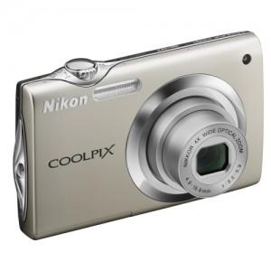 Aparat foto digital Nikon Coolpix  argintiu  COOLPIX S3000 (silver)