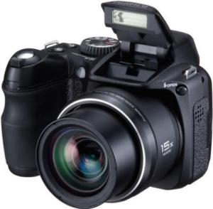 Fujifilm FinePix S 2000HD