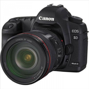 Canon EOS 5 D Mark II Kit + EF 24-105 mm ES/P + CADOU: SD Card Kingmax 2GB