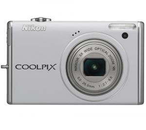 Nikon CoolPix S 640 Alb
