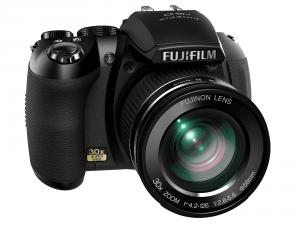 Fujifilm FinePix HS 10 Negru + CADOU: SD Card Kingmax 2GB