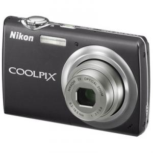Nikon CoolPix S 220 Negru