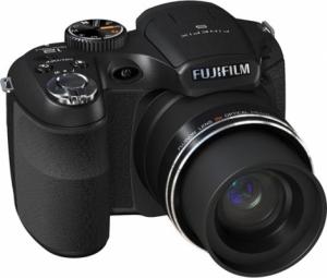 Fujifilm FinePix S 1600 Negru + CADOU: SD Card Kingmax 2GB