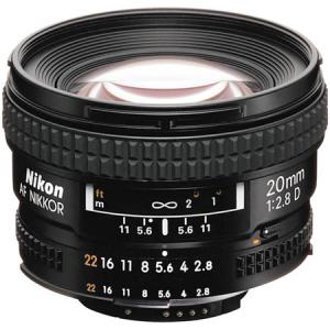 Nikon AF-D 2,8/20