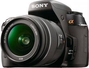Sony Alpha 450 Kit + Obiectiv Sony 18-55 mm SAM + CADOU: SD Card Kingmax 2GB