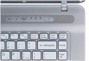 Laptop > noi > Laptop Sony Vaio VGN-NW120J/S, 15.5", Intel Core 2 Duo 2.1 GHz, 4 GB DDR2, 320 GB + Licenta Windows Vista Home Premium 64 bit + Geanta laptop GRATUIT