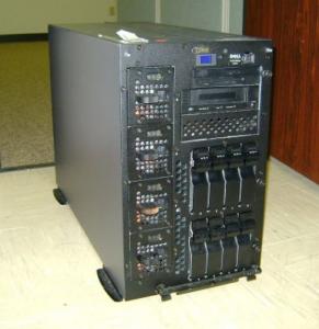 Servere > Second hand > Servere Dell PowerEdge 2800 Tower/Rackmount 5u, Dual Procesor Intel Xeon 2.8 GHz, 2 GB DDR2 , 2 x 73