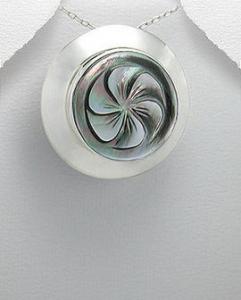 Pandantiv Rotund din Argint cu Scoica Abalone Colorata PAG-073