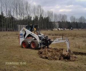 Oferta servicii de inchiriere: Minibuldo-excavator