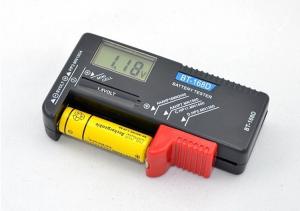 Tester digital pentru baterii