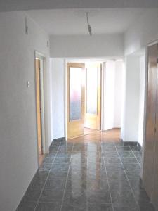 APARTAMENT 3 CAMERE BULEVARDUL DECEBAL