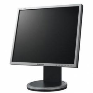 Samsung Syncmaster 740B 17"