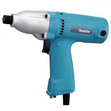 Masina insurubat impact makita 6951