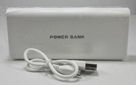 Baterie externa USB cu lanterna Power Bank 13000mAh pentru telefon / tableta cu mufa microusb
