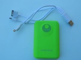 Baterie externa MicroUsb Verde Power BankTurbo Booster 8800mAh pentru (Samsung, Nokia si alte telefoane ) iphone 4, 4S, 5, 5s, si iOS 7 Cod 017