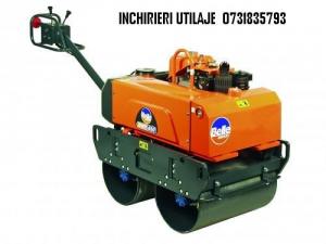 Inchiriez cilindru compactor