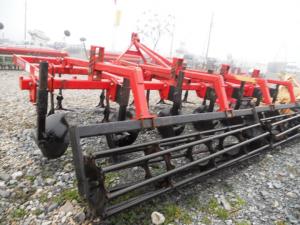 Cultivator agricol 7