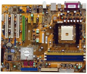 Placa de baza WinFast NF 4K8AB, Skt 754, PCi-e, 4 x Sata, IDE, DDR