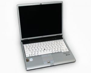 Laptop Fujitsu LB @7110, T2300 1.66Ghz, 2Gb, 80GB