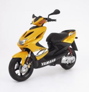 Scuter Yamaha YQ 50 Aerox