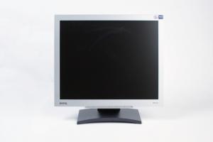 Monitor LCD BenQ FP71G+