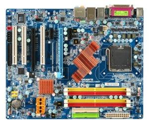 Placa de baza Gigabyte N650SLI-DS4L