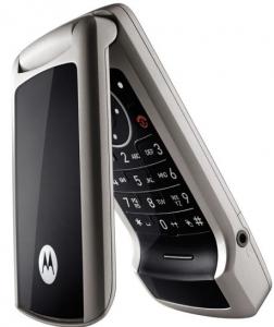 Telefon motorola v 220