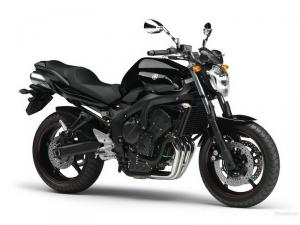 Motocicleta Yamaha FZ6 N S2 ABS