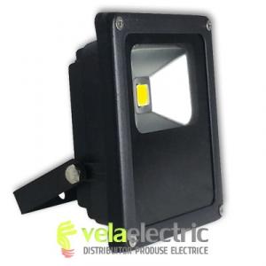 10W REFLECTOR SLIM LED