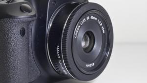 Canon EOS 6D 20 MP Negru Kit + EF 2,8/40 STM