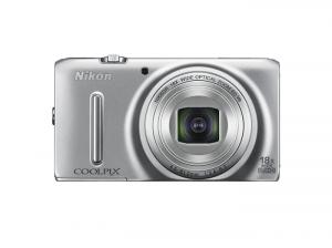 Aparat Foto Digital Nikon CoolPix S9400 18.1 MP Argintiu