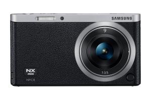 Samsung NX Mini Negru Kit + 9 mm
