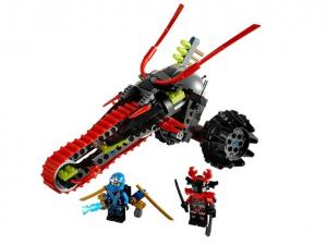 LEGO Ninjago: Motocicleta de razboinic
