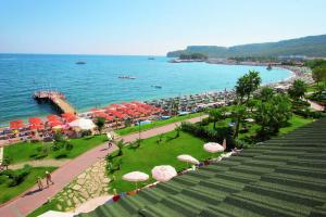 Super Oferta Charter Turcia 2009, Antalya - Hotel GOLDEN LOTUS 4* sejur 7 nopti de la 477 euro Plecare Bucuresti