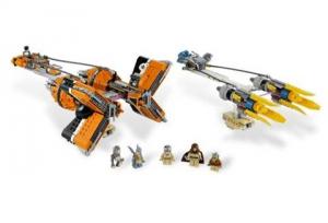 LEGO Anakin Skywalker and Sebulba s Podracers - din seria LEGO