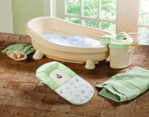 Summer Infant Set pentru baie cu cadita- Soothing Spa-Shower