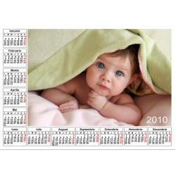 Calendar de perete personalizat