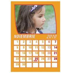 Calendar de perete personalizat (45 x 32 cm) AP4