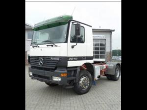Camion Mercedes Benz Actros 2040 cap tractor