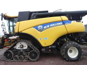 Combina agricola New Holland CR 9090 T
