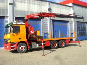 Camion cu macara DAIMLER-BENZ 2643 6x4