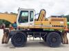 Excavator liebherr 932