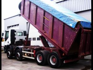 Basculante iveco 8x4