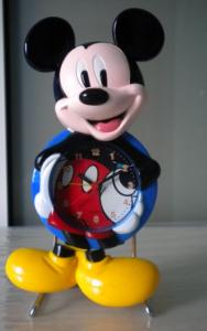 Ceas de masa Mickey in miniatura