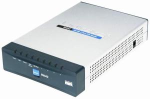 Router 30 VPNs, 4-ports,10/100 Switch