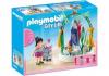 Dressing playmobil