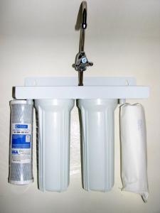 Filtre apa sedimente(Usa)+carbon activ( Usa)+baterie robinet